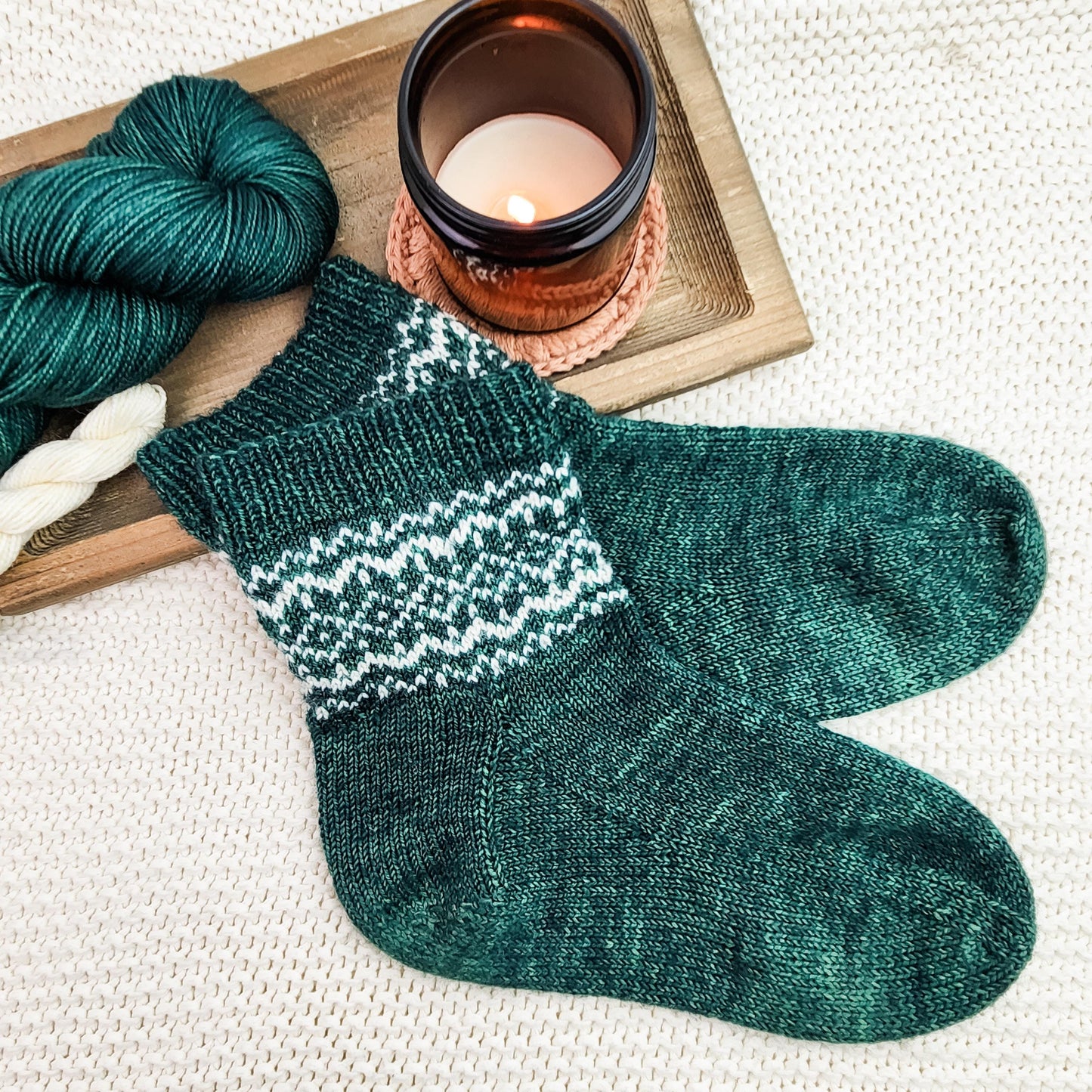 KNITTING PATTERN - Snow Days Socks