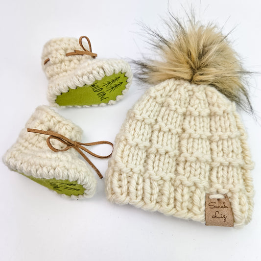 Cream Baby Hat with Matching Booties - Newborn Size