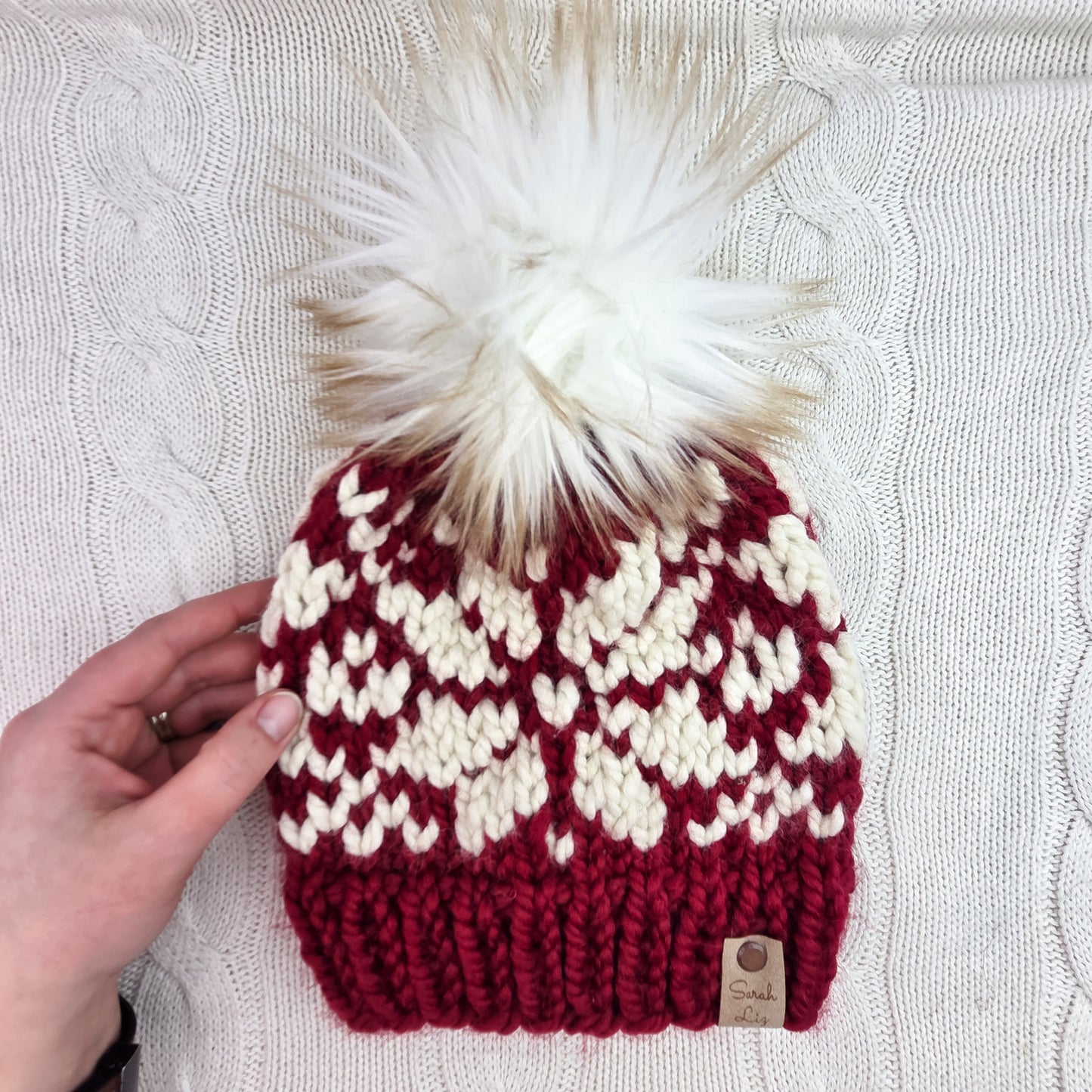 Women's Snowflake Hat - Red