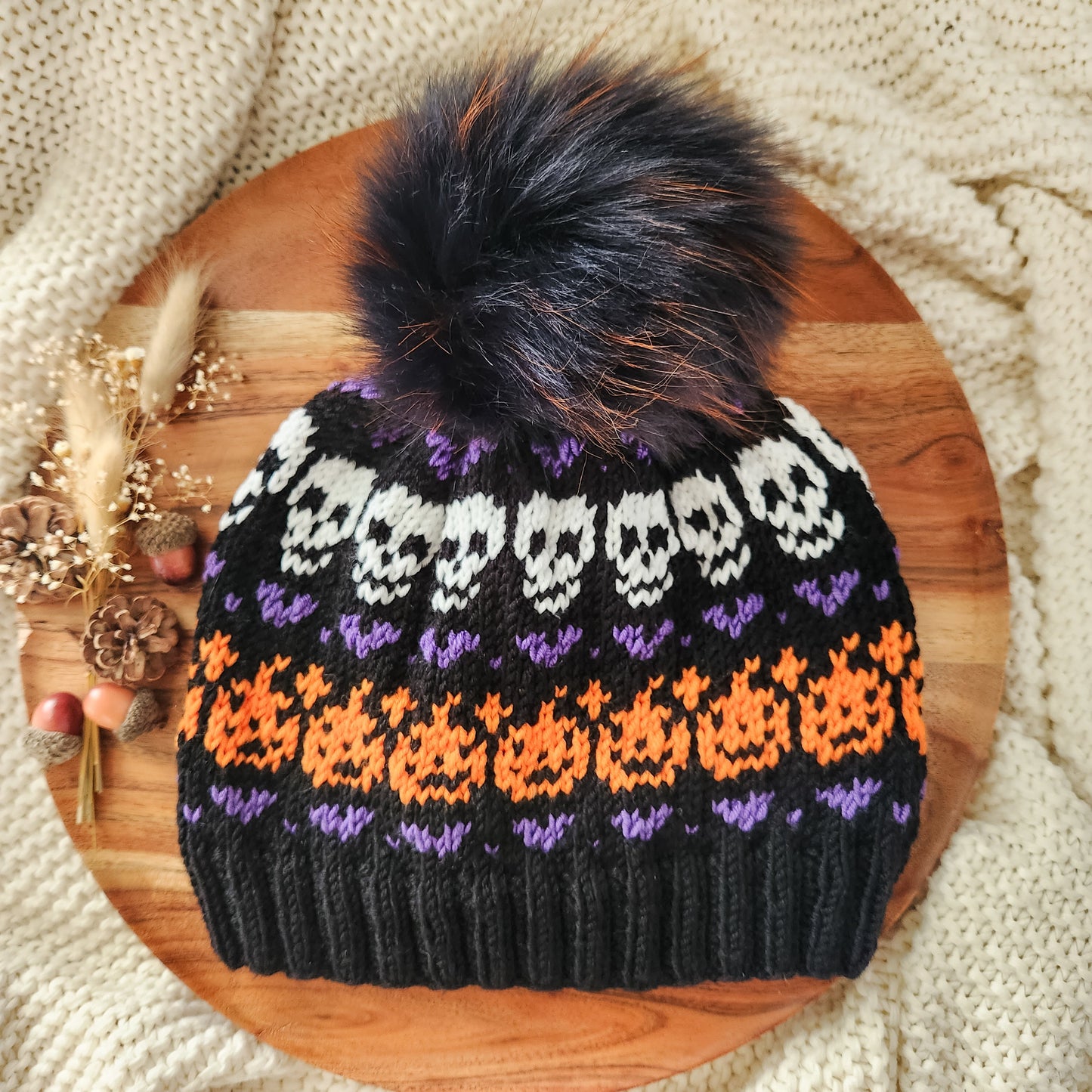KNITTING PATTERN - Trick or Treat Beanie