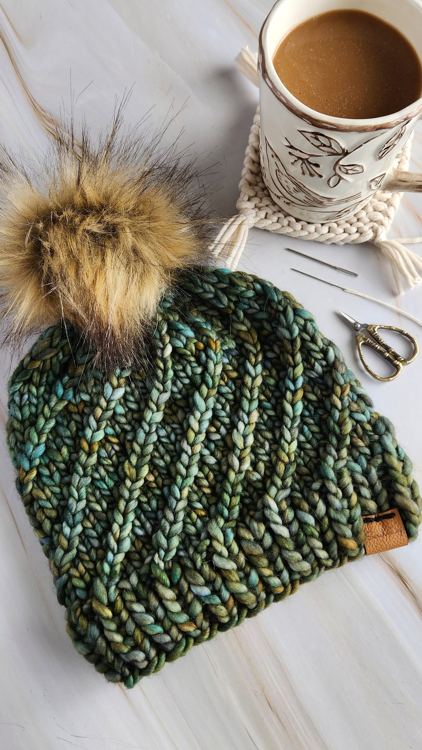 KNITTING PATTERN - Whirlwind Beanie