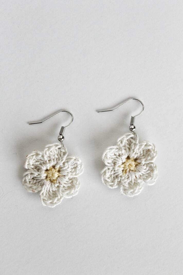 Daisy Earrings