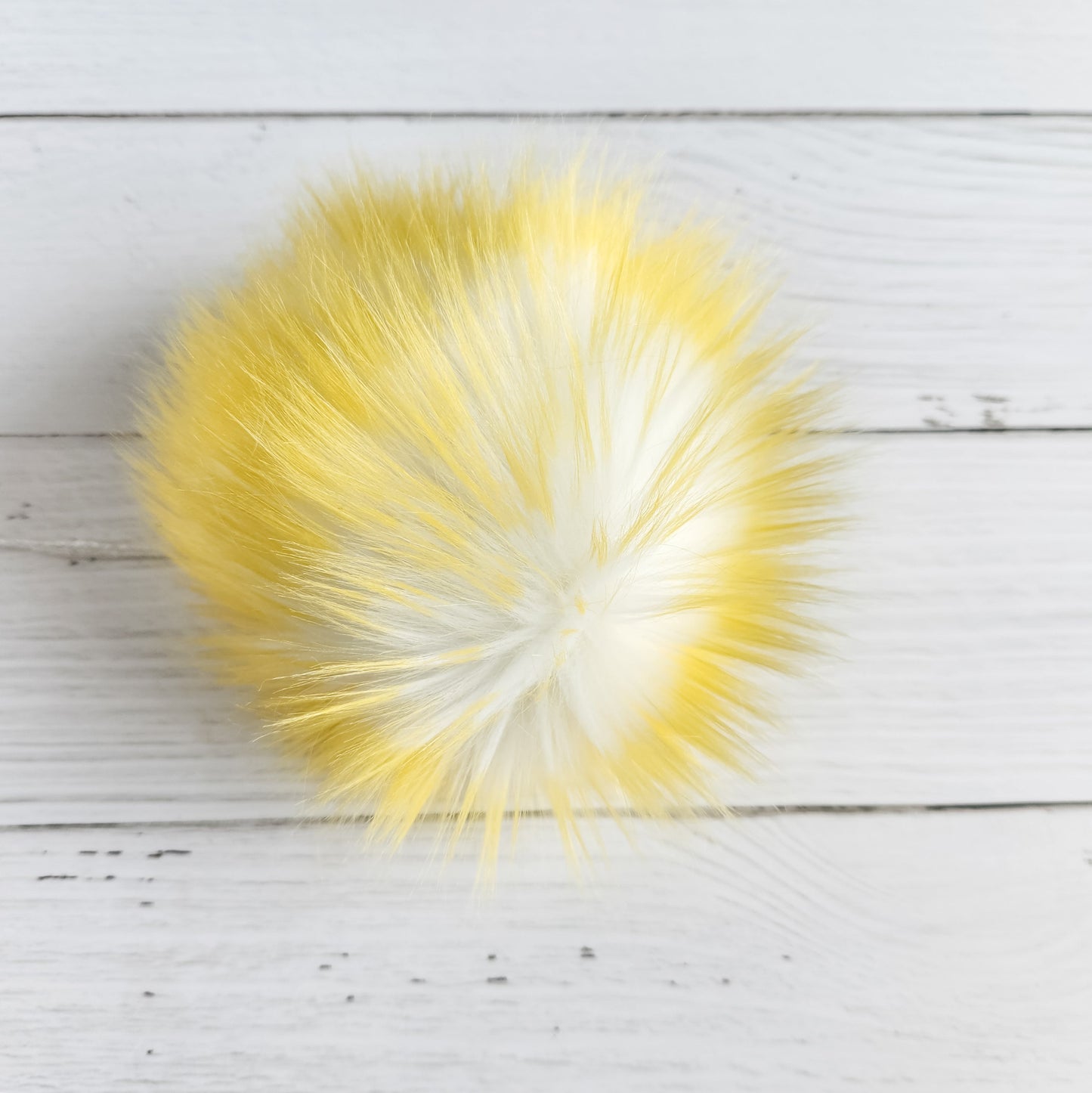 Dandelion Faux Fur Pom