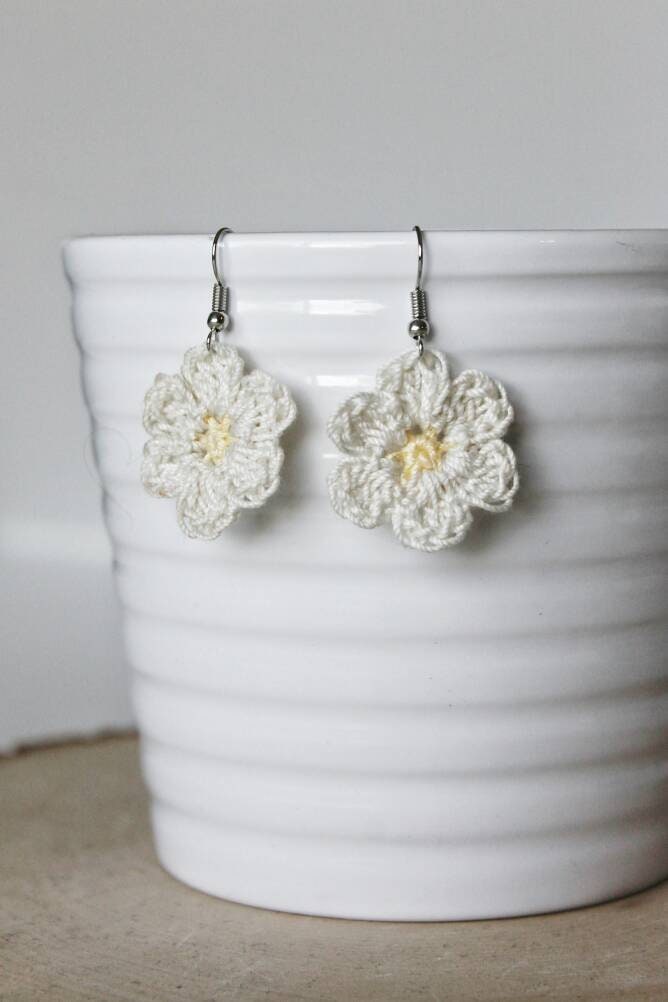 Daisy Earrings