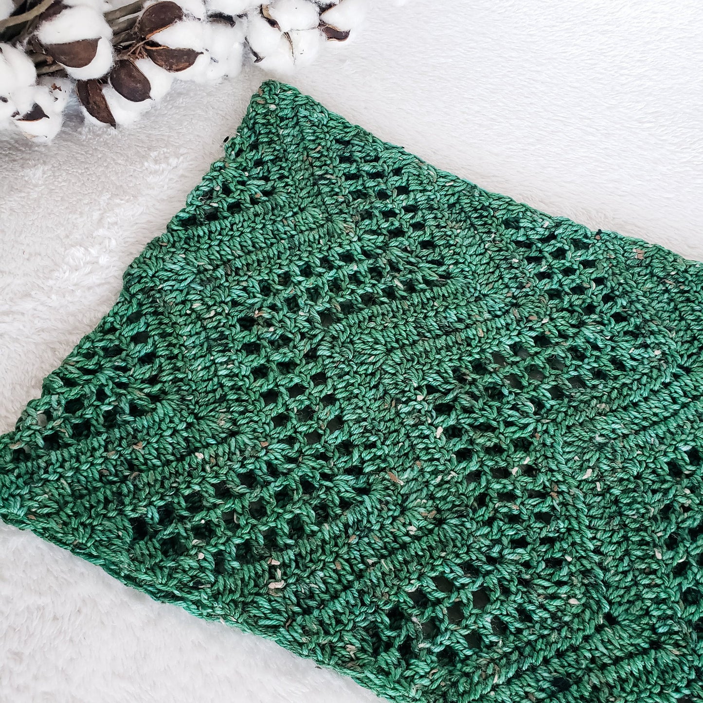 CROCHET PATTERN - Waverly Cowl