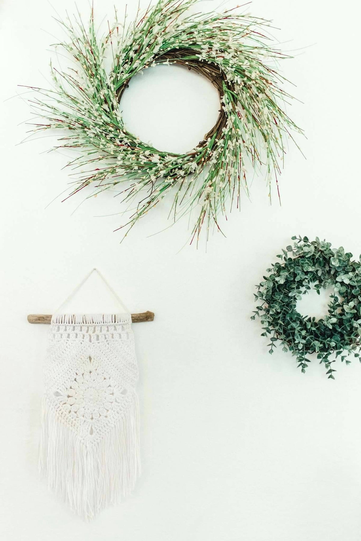 Crochet Wall Hanging With Fringe